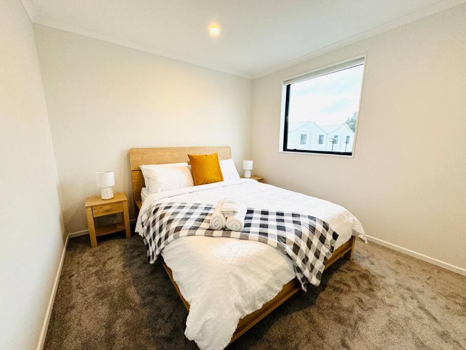 Henderson - 4-Bedrooms Home Auckland Eksteriør billede